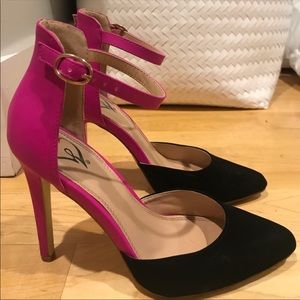 Black and Pink Heels size 6 1/2